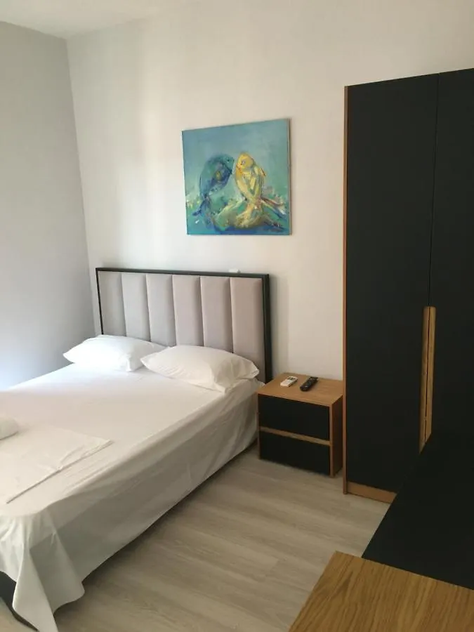 Irini Boutique Rooms!!! Himarë