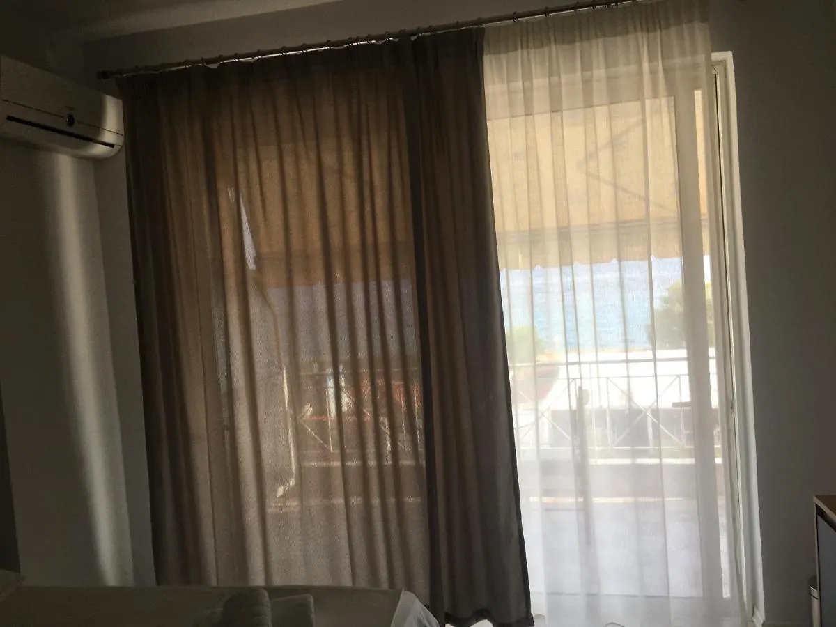 Hotel Irini Boutique Rooms!!! Himarë