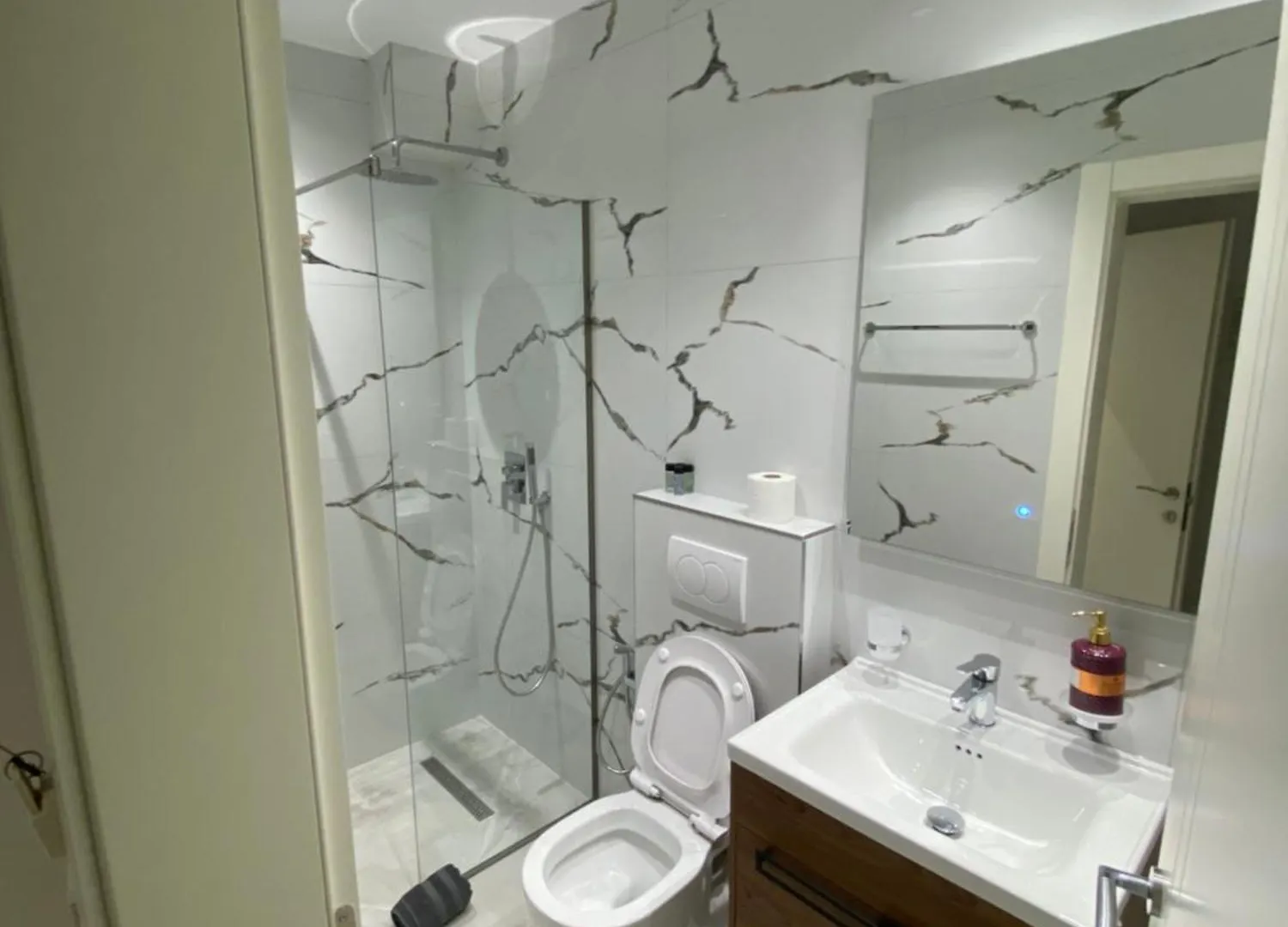Hotel Irini Boutique Rooms!!! Himare