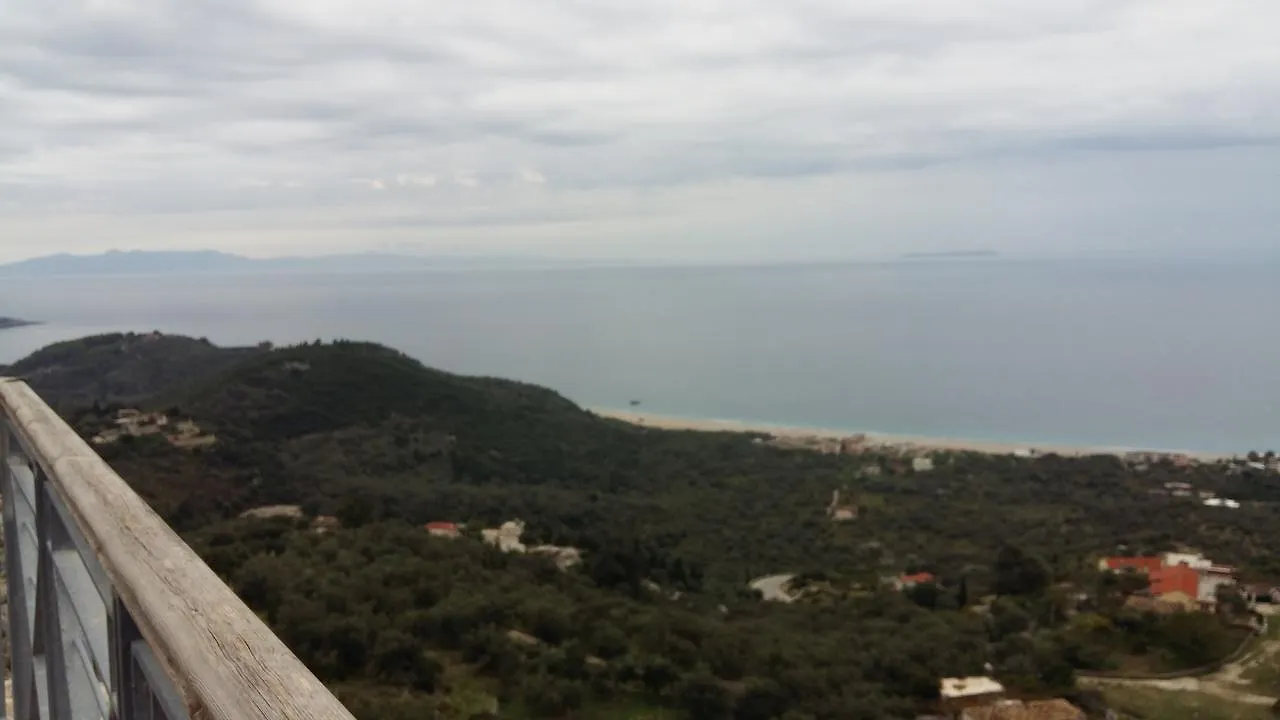 Irini Boutique Rooms!!! Himare