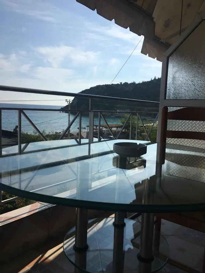 Irini Boutique Rooms!!! Himare 3*,